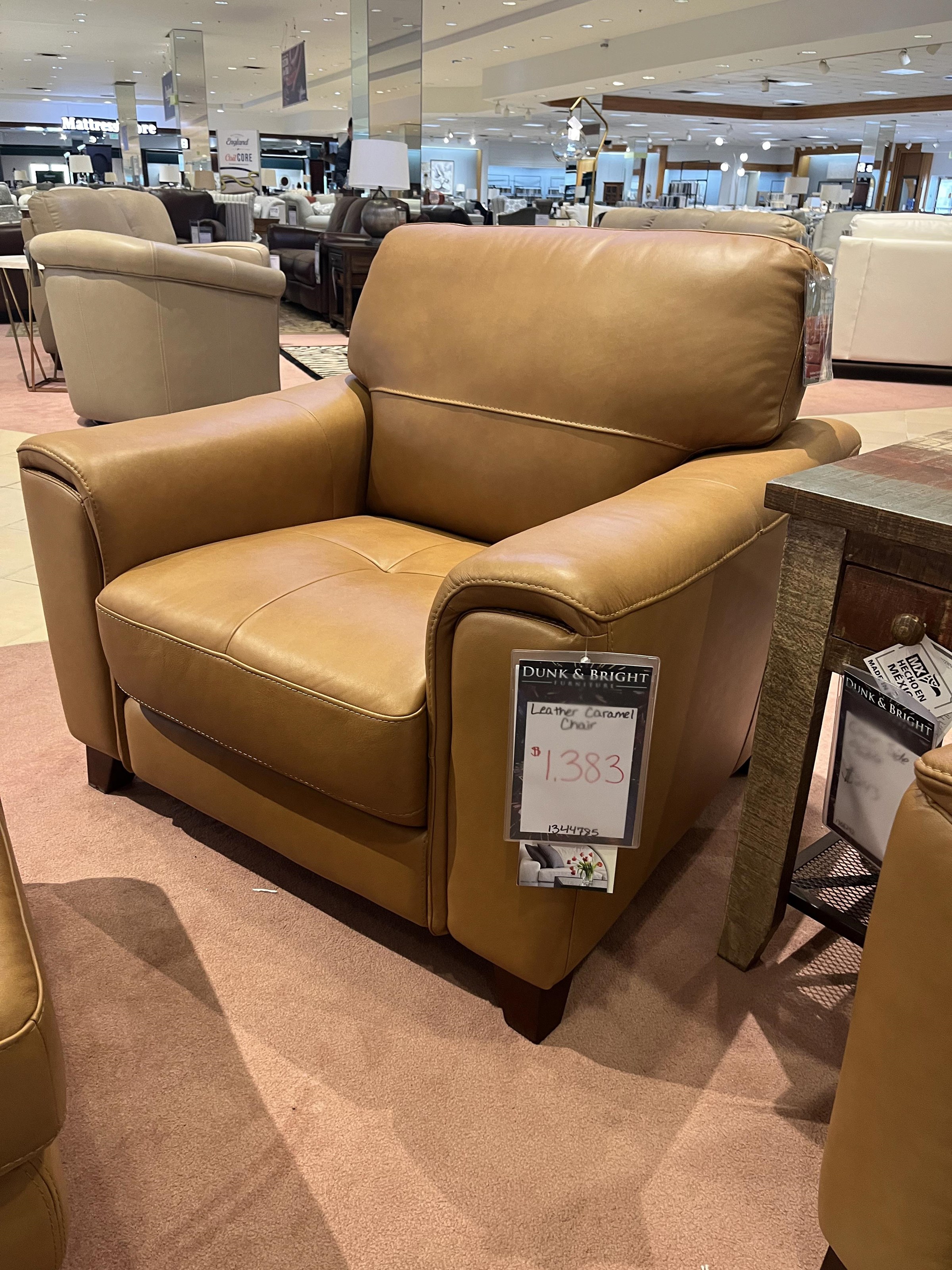 Violino leather armchair clearance